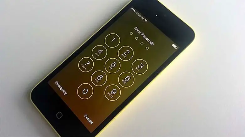 Iphone 5C Passcode Lost. Please Help - Techyv.com